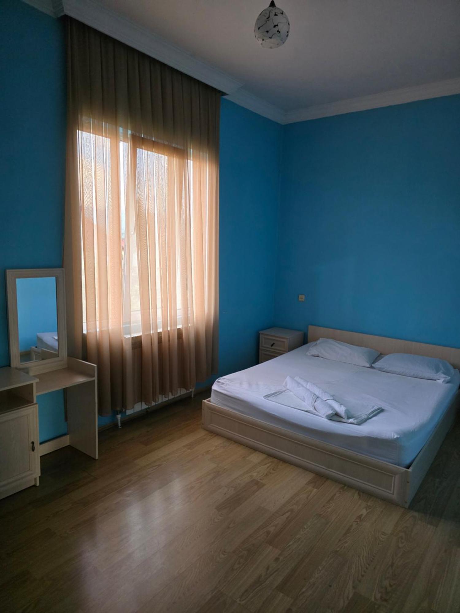 Mziuri Cozy Guesthouse Kobuleti Esterno foto