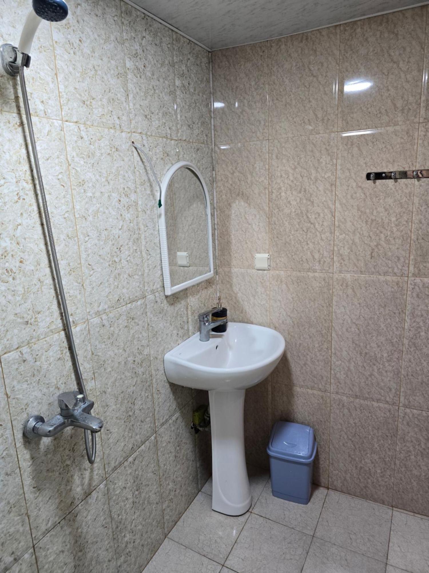 Mziuri Cozy Guesthouse Kobuleti Esterno foto